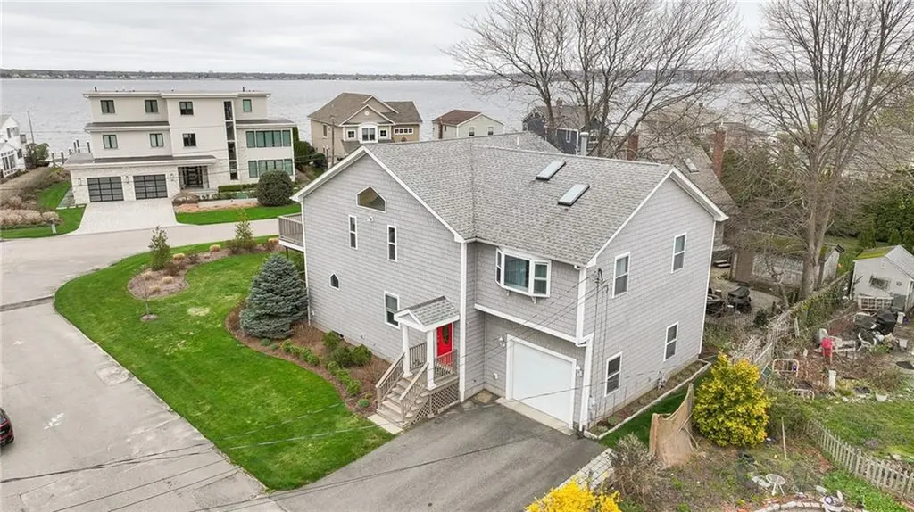 190 Charlotte Drive Warwick RI 02818