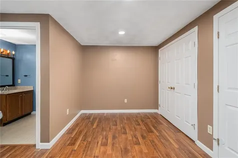 3524 W Shore Road Warwick RI 02886