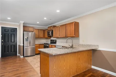 3524 W Shore Road Warwick RI 02886