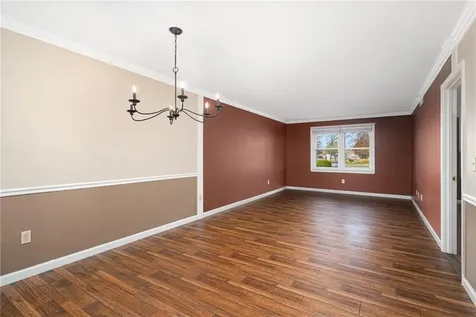 3524 W Shore Road Warwick RI 02886