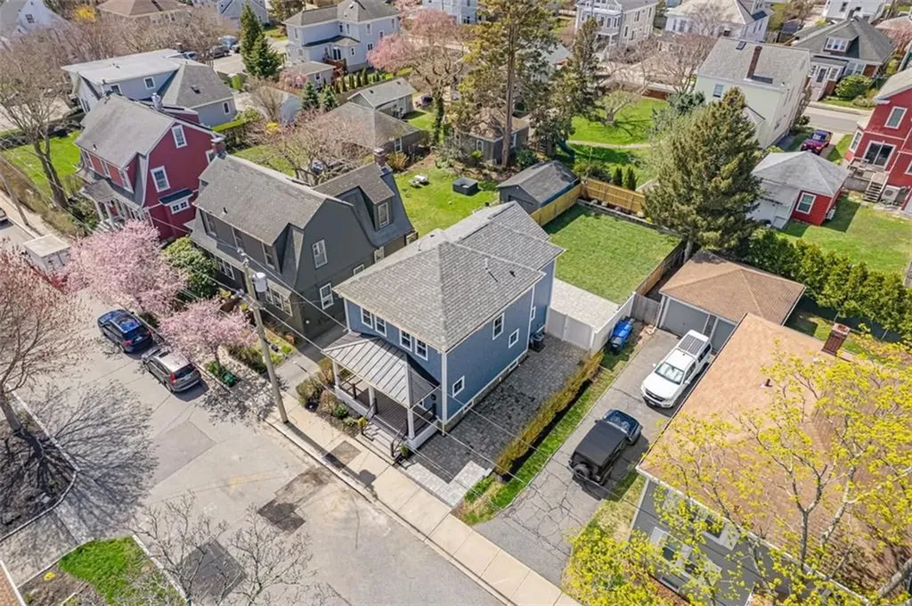9 Whitwell Place Newport RI 02840