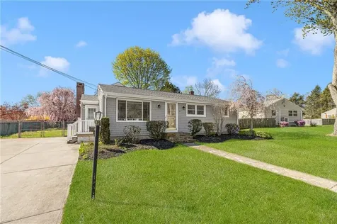 9 Long Pond Road Coventry RI 02816