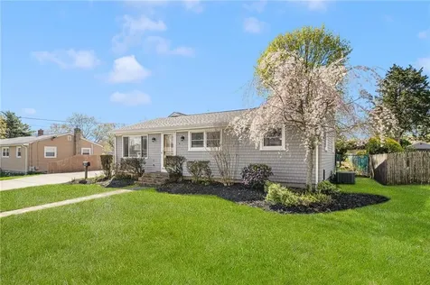 9 Long Pond Road Coventry RI 02816