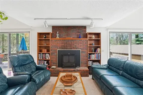 35 Fanning Lane Smithfield RI 02828