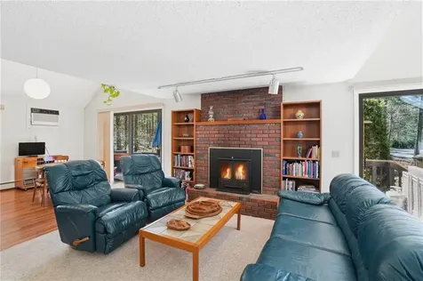 35 Fanning Lane Smithfield RI 02828