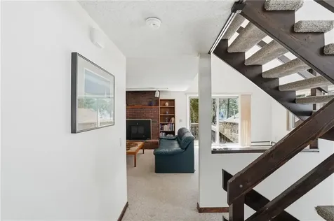 35 Fanning Lane Smithfield RI 02828