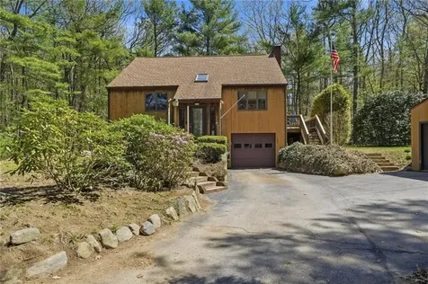 35 Fanning Lane Smithfield RI 02828