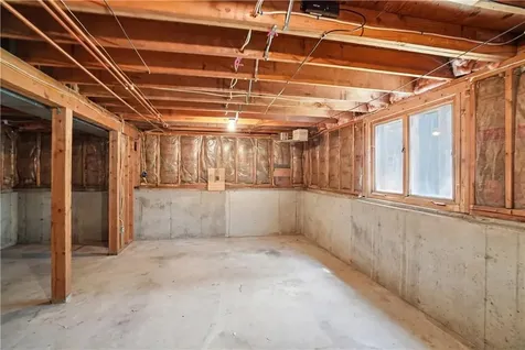 35 Fanning Lane Smithfield RI 02828