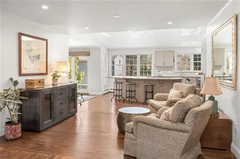 20 Briarfield Road Barrington RI 02806