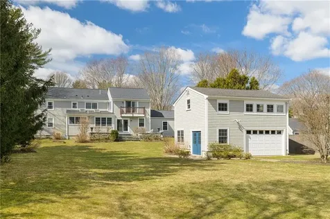 20 Briarfield Road Barrington RI 02806
