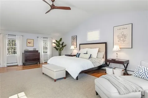 20 Briarfield Road Barrington RI 02806