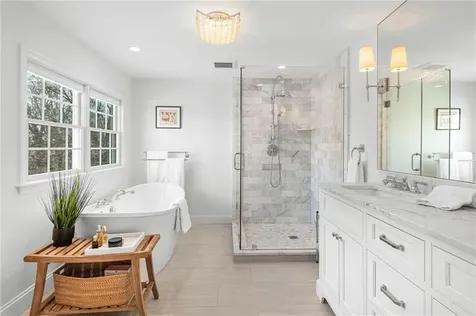 20 Briarfield Road Barrington RI 02806