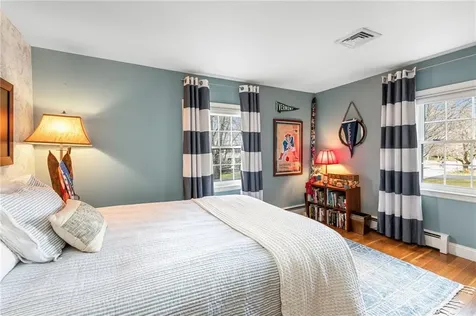 20 Briarfield Road Barrington RI 02806