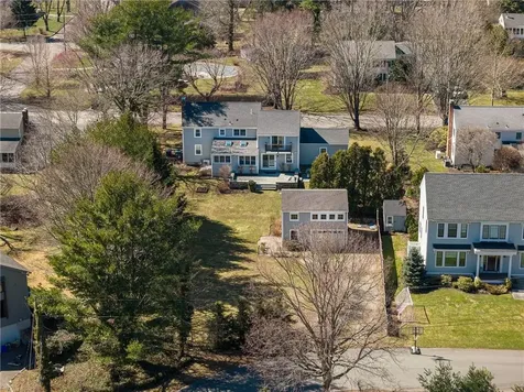 20 Briarfield Road Barrington RI 02806