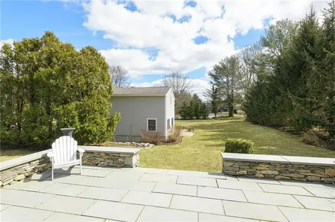 20 Briarfield Road Barrington RI 02806