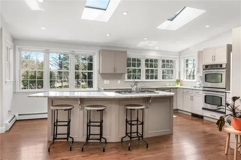 20 Briarfield Road Barrington RI 02806