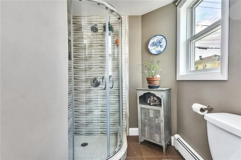 434 Grand Avenue Pawtucket RI 02861
