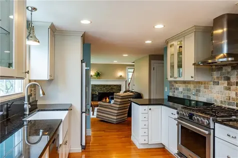 42 Grasslands Road East Greenwich RI 02818