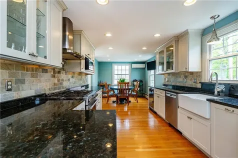42 Grasslands Road East Greenwich RI 02818