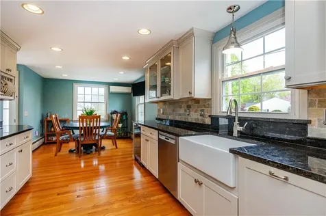 42 Grasslands Road East Greenwich RI 02818