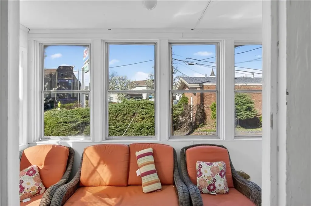 9 Cobb Street East Providence RI 02914