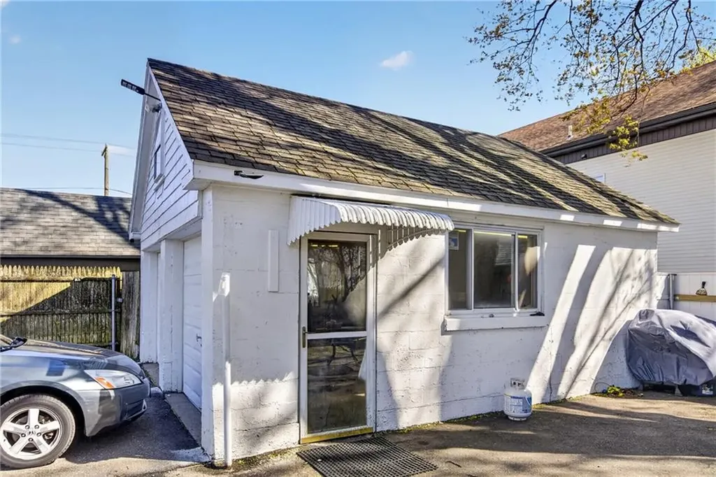 9 Cobb Street East Providence RI 02914