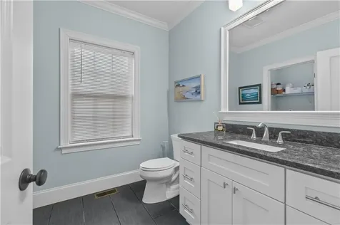 24 Randolph Way Portsmouth RI 02871