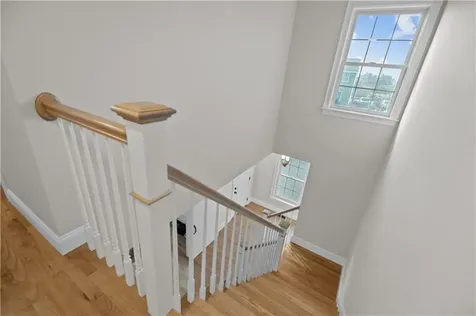 24 Randolph Way Portsmouth RI 02871