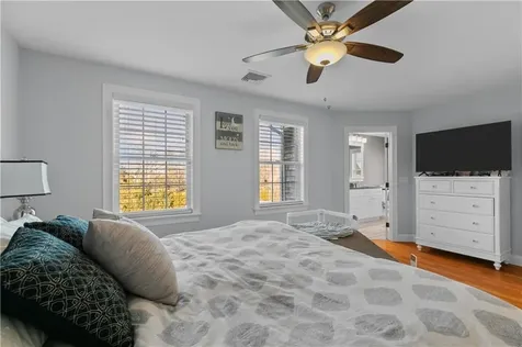 24 Randolph Way Portsmouth RI 02871