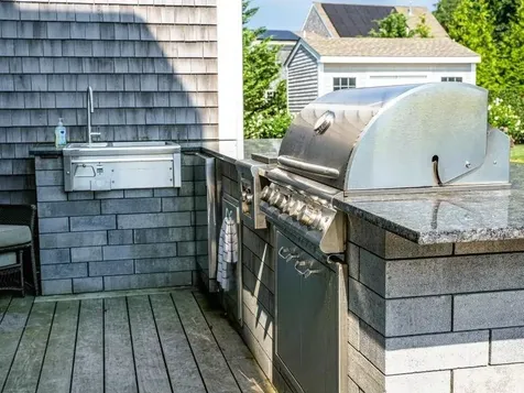24 Randolph Way Portsmouth RI 02871
