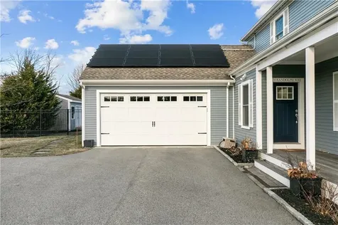 24 Randolph Way Portsmouth RI 02871
