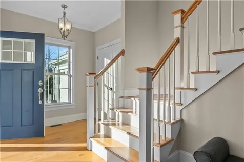 24 Randolph Way Portsmouth RI 02871