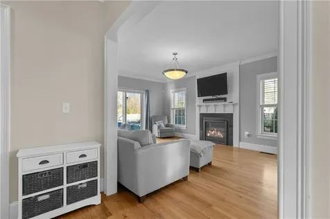 24 Randolph Way Portsmouth RI 02871