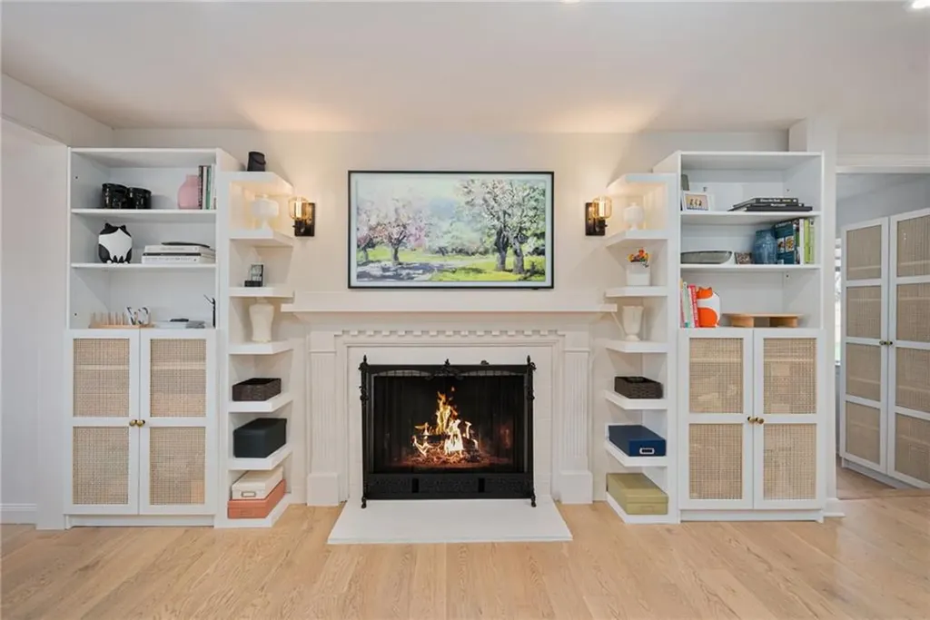 628 County Road Barrington RI 02806