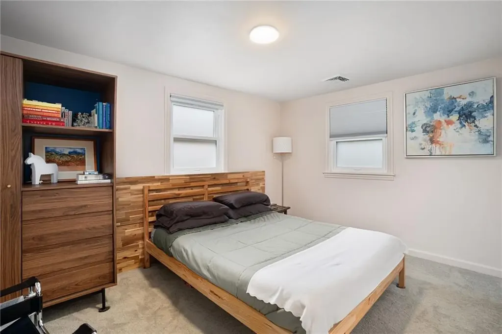 628 County Road Barrington RI 02806