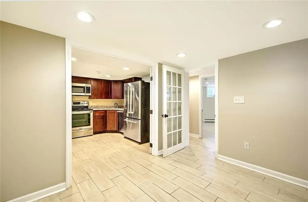 80 Pitman Street Providence RI 02916