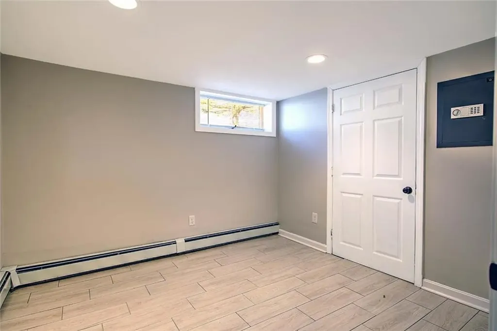 80 Pitman Street Providence RI 02916