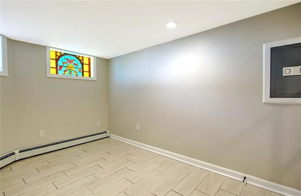 80 Pitman Street Providence RI 02916