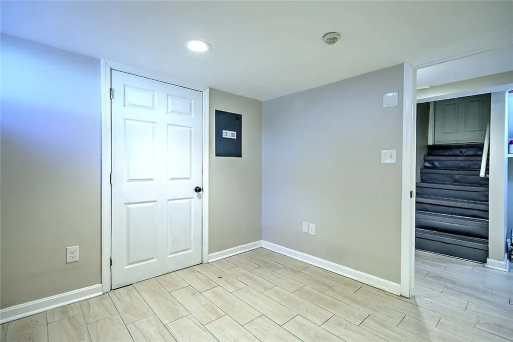 80 Pitman Street Providence RI 02916