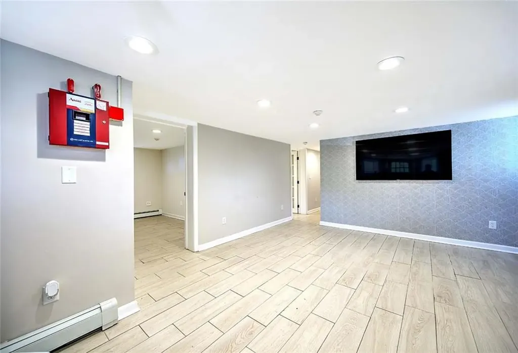 80 Pitman Street Providence RI 02916