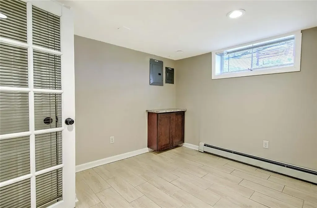 80 Pitman Street Providence RI 02916
