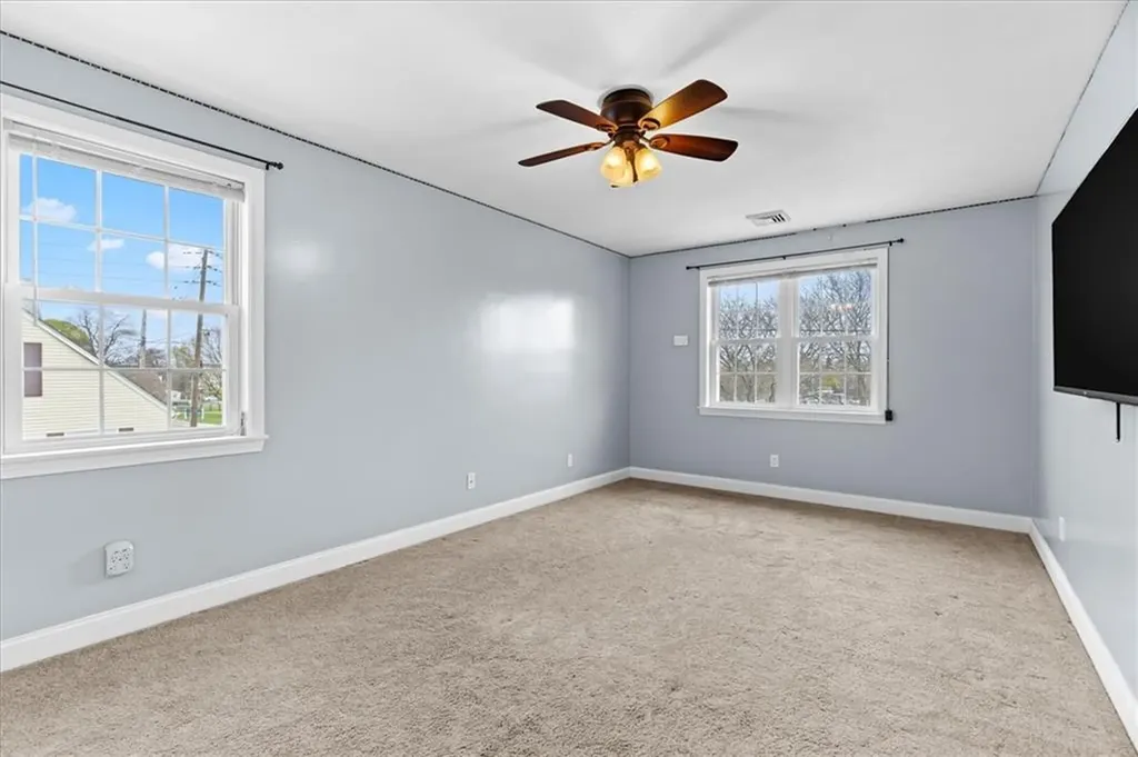 515 Pleasant Street Pawtucket RI 02860