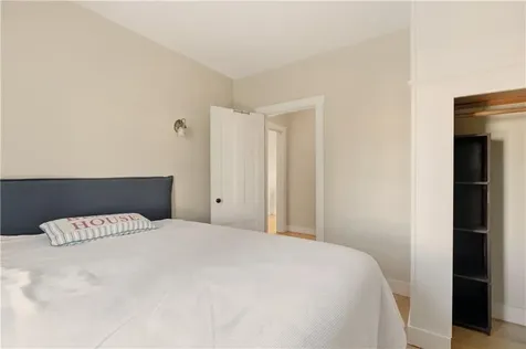 8 Carey Street Newport RI 02840