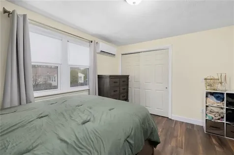 48 .5 Spicer Street North Providence RI 02904