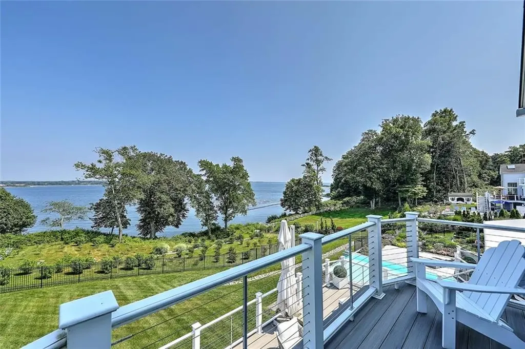 105 Heidi Drive Portsmouth RI 02871