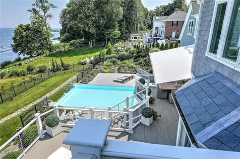 105 Heidi Drive Portsmouth RI 02871