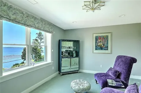 105 Heidi Drive Portsmouth RI 02871