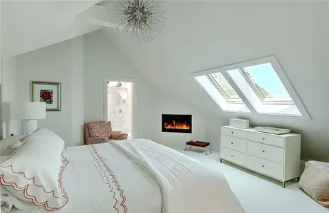 105 Heidi Drive Portsmouth RI 02871