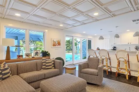 105 Heidi Drive Portsmouth RI 02871