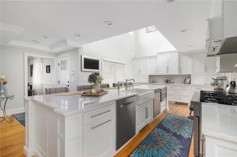 99 Blackstone Avenue Warwick RI 02889